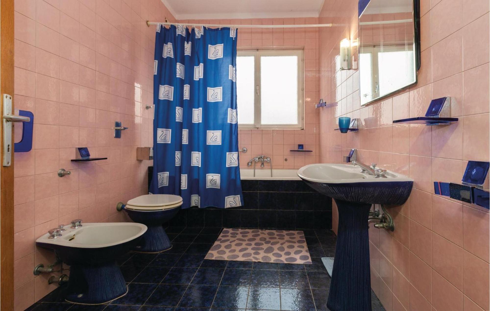 2 Bedroom Pet Friendly Apartment In Lovrecica Luaran gambar